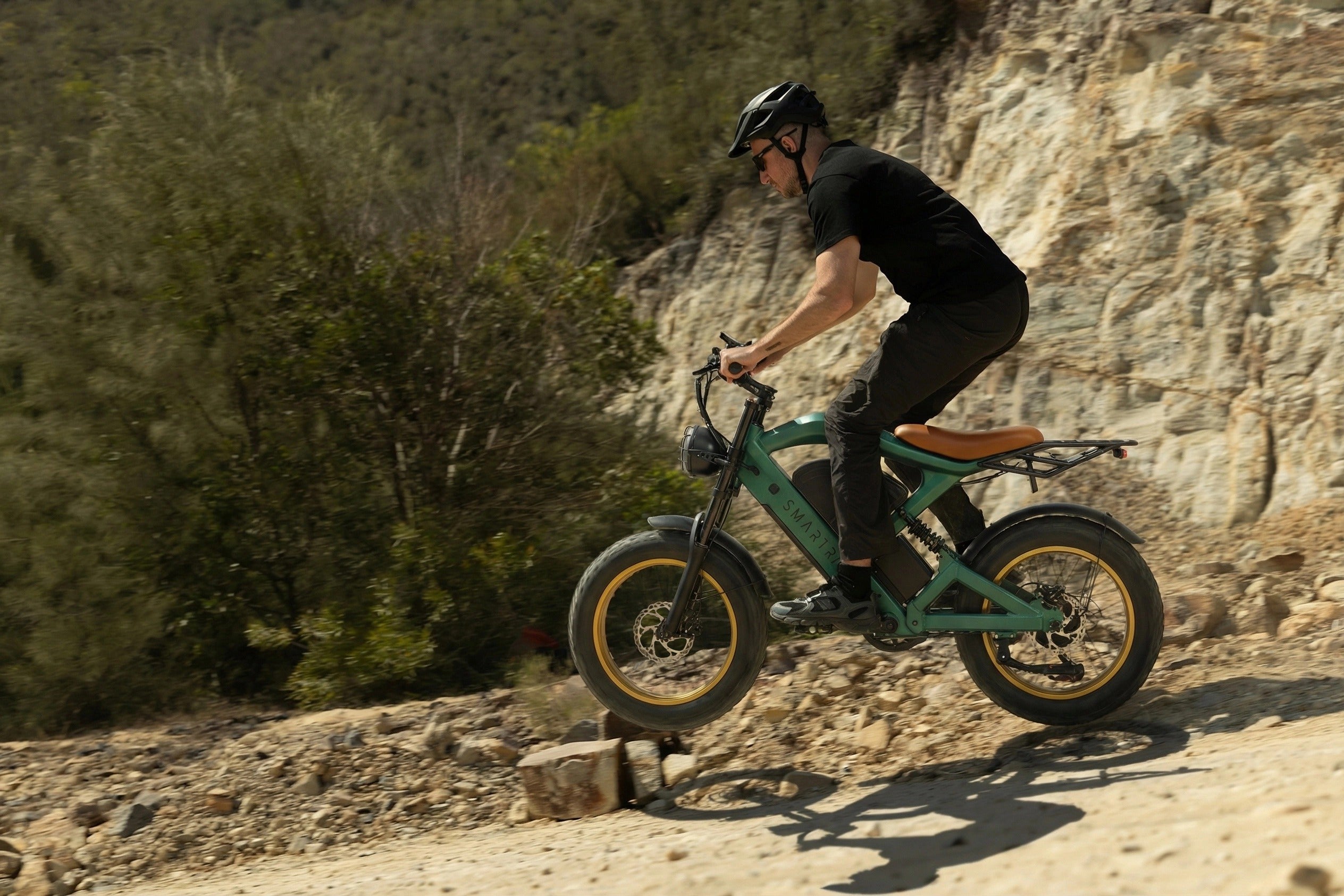 Smartravel Raptor ST202