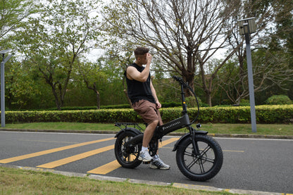 SMARTRAVEL M6 Fat Tire Folding E-Bike
