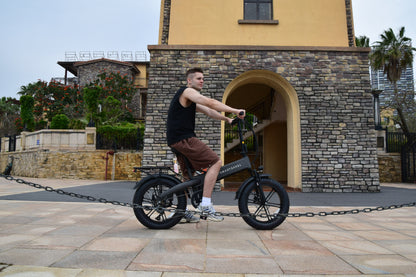 SMARTRAVEL M6 Fat Tire Folding E-Bike