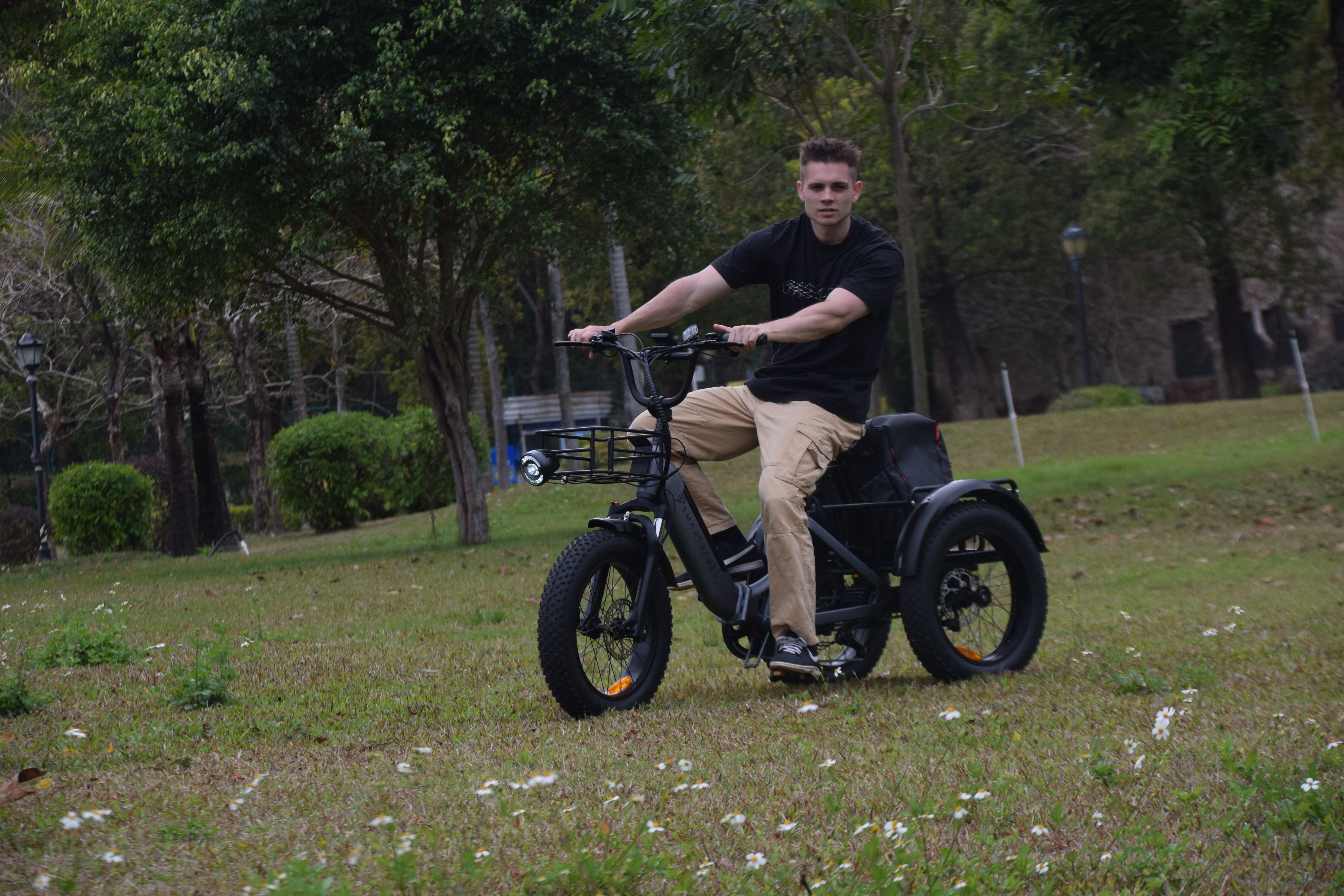 Smartravel ST301 Electric Tricycle